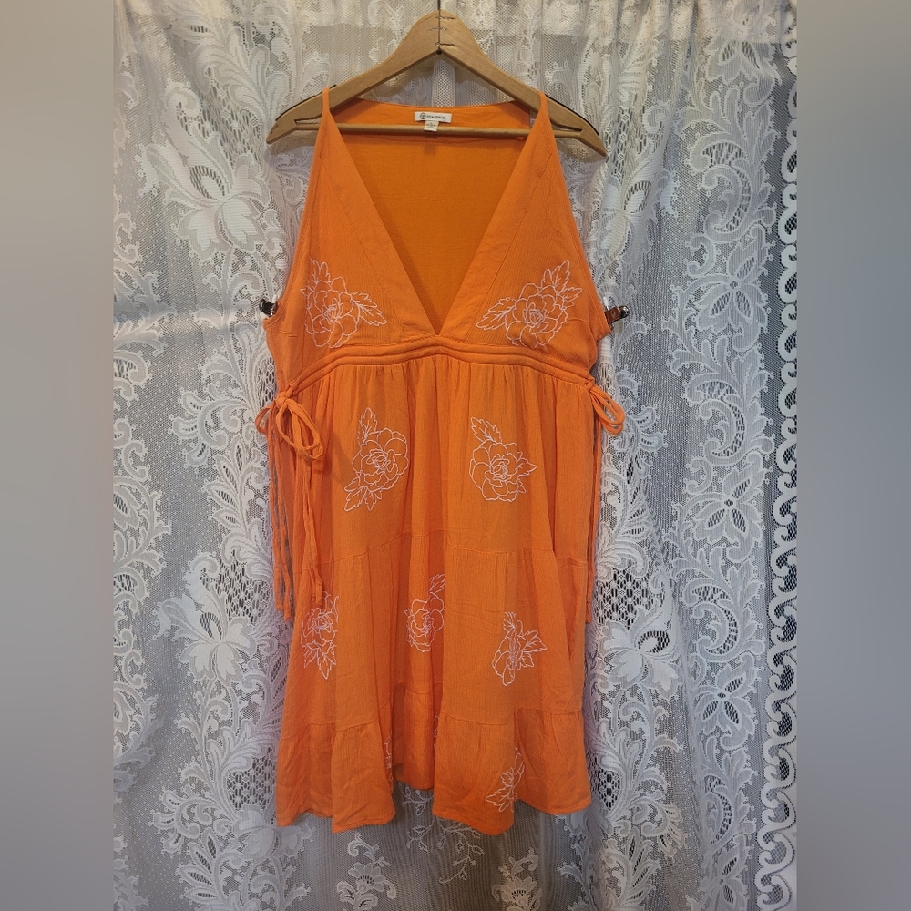 Versona Womens Size L Orange & White Floral Embroidered Sun Dress